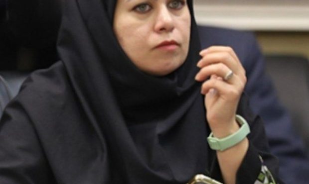 «زن؛ ستون پایداری خانواده و رویارویی با چالش‌های عصر جدید»