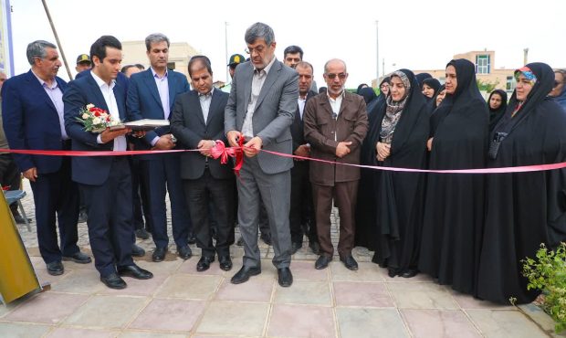 در سفر استاندار به شهرستان تفت انجام گرفت؛ افتتاح چند طرح عمرانی و خدماتی و رسیدگی به مطالبات مردم